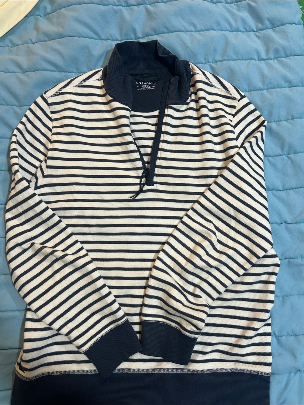 UNTUCKit Navy & White Striped Half-Zip Pullover